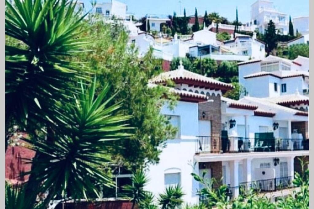Apartamento Con Vistas Al Mar Nerja Dış mekan fotoğraf